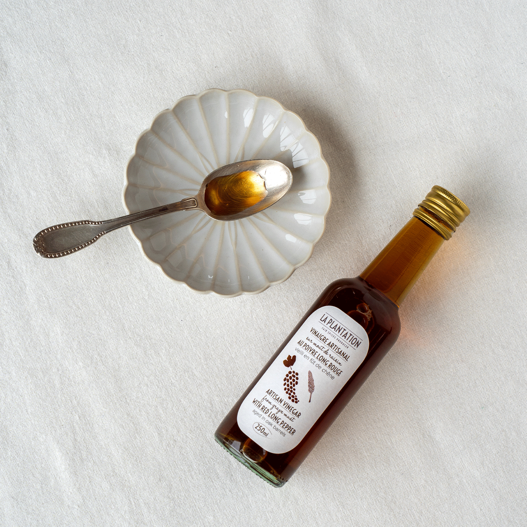 Vinaigre au poivre long rouge - 250ml